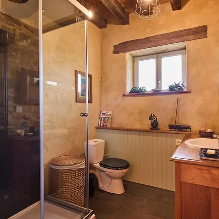 Prázdninový dům Maison En Pierre Avec Jardin Clos, 7 Pers , Calme Pres De Nantes Et Rennes Jans