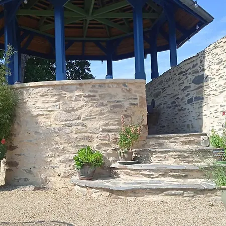 Prázdninový dům Calme, Jardin Clos, Chiens Bienvenus, Pres De Nantes Jans