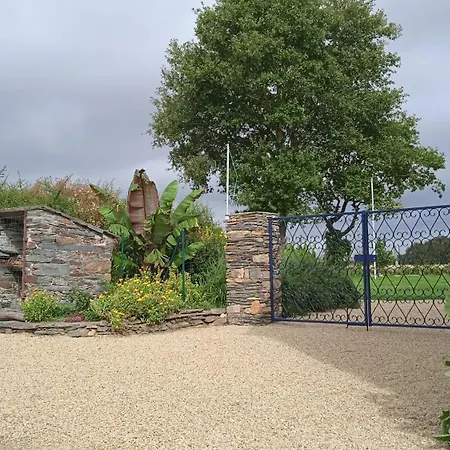 Calme, Jardin Clos, Chiens Bienvenus, Pres De Nantes Ferienhaus Jans